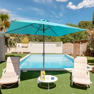 https://villa-chrisalb.fr-provencehotel.com
